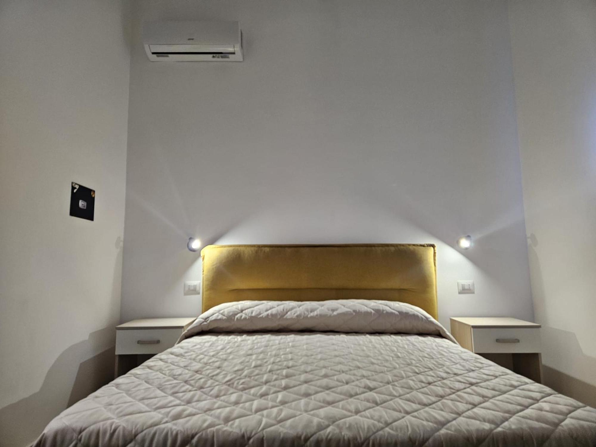 La Casa Di Nina Bed & Breakfast Palermo Eksteriør bilde